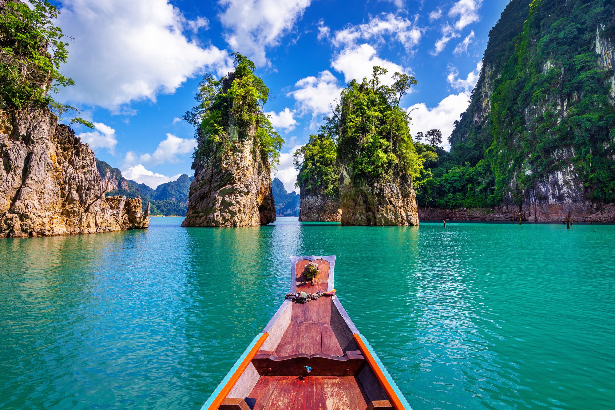 AdobeStock_324878701 AdobeStock_324878701